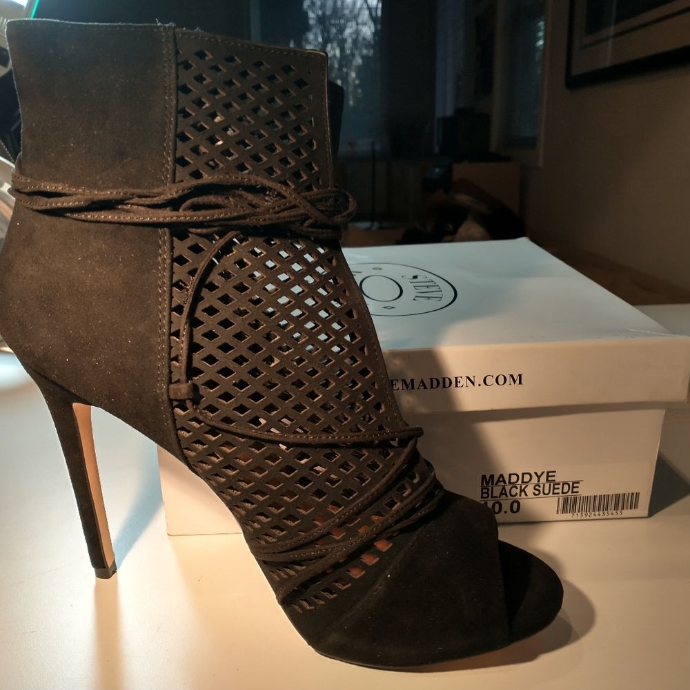 Steve Madden Maddye